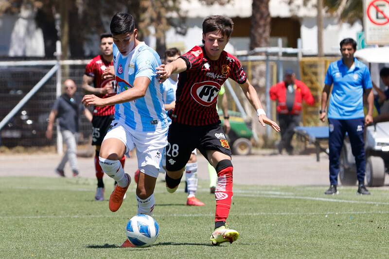 Manuel López tuvo una opaca temporada defendiendo la camiseta de Rangers de Talca. Foto: Aton.
