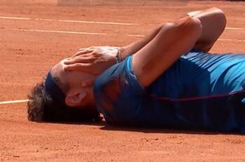 VIDEO | ¡Saque y red! El punto que le dio a Alejandro Tabilo el paso a cuartos de final en Roma