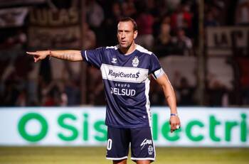 No está descartado: el día que se definirá la posible llegada de Brahian Alemán a la U