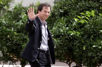 Las críticas en Twitter al ministro Lucas Palacios tras agradecer a Juan Sutil su "excelente disposición"