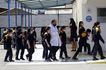 Clases Presenciales 2021: con memes y críticas reaccionaron en redes sociales al regreso escolar