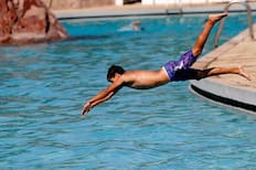 A solo 30 minutos de Concepción: Esta mega piscina de 1.400 m² promete ser toda una entretención en la Región del Biobío