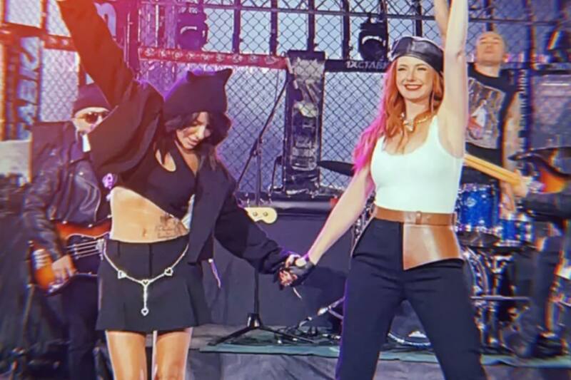 Son una banda ícono de la comunidad lésbica.