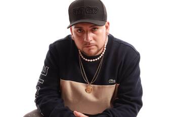 Con colaboraciones de Kidd Teton y Quique Neira, vocalista de Shamanes Crew lanzó nuevo disco solista