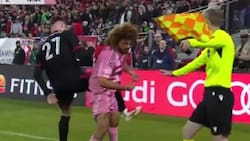 VIDEO | Maxi Falcón se cruzó con un rival, celebró como en Colo Colo y le reclamó con todo a uno de los árbitros