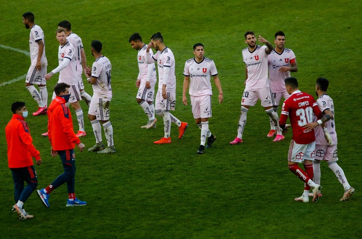 “Hoy en la U todos sienten que caminan en la cornisa. No se planifica nada”