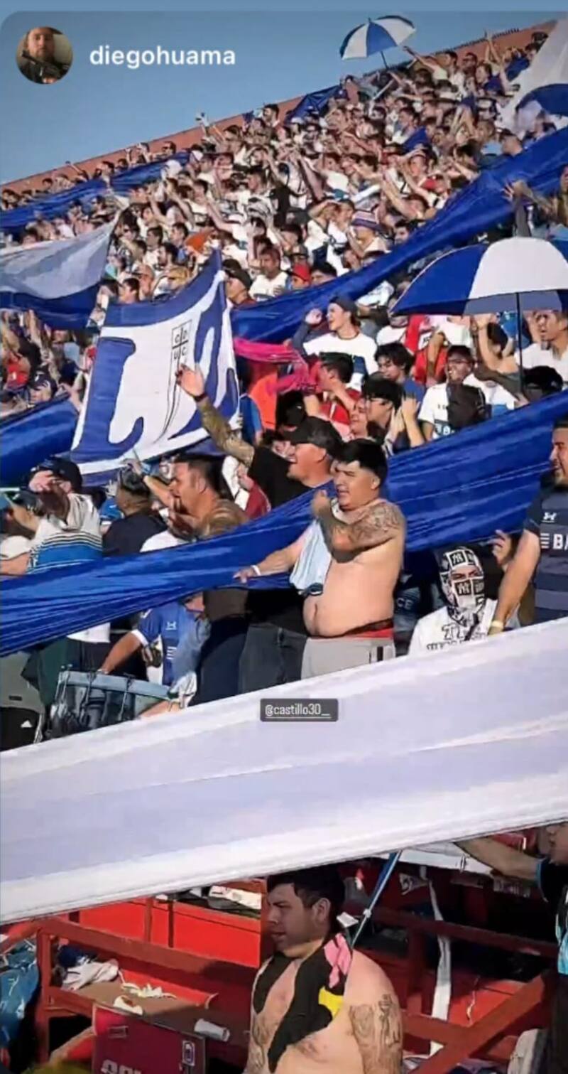 Nicolás Castillo en el clásico UC vs Colo Colo