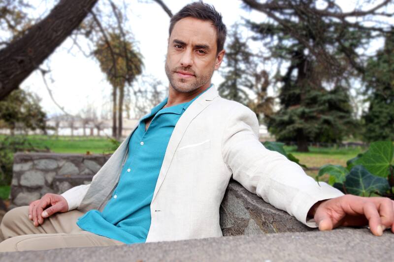 reaparece en la pantalla chica con un importante personaje principal en la nueva nocturna de canal 13, "Secretos de familia".