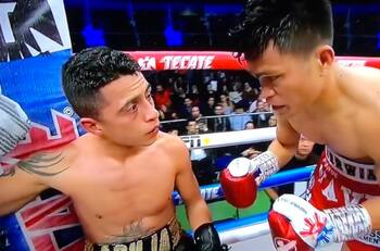 No se pudo: Aguja González cayó ante Jerwin Ancajas en pelea por título super mosca
