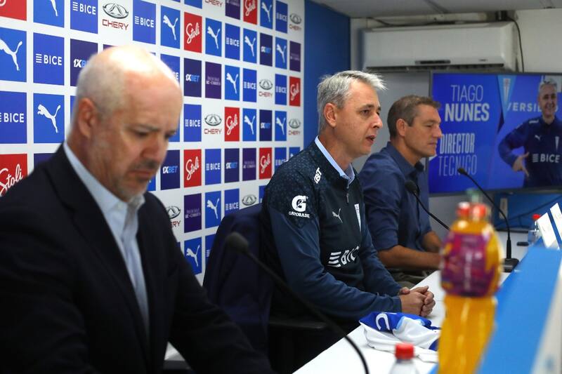 . A la dirigencia de la Universidad Católica no le gustó la forma de quedar eliminado en Copa Chile. Foto: Agencia Aton/Archivo.