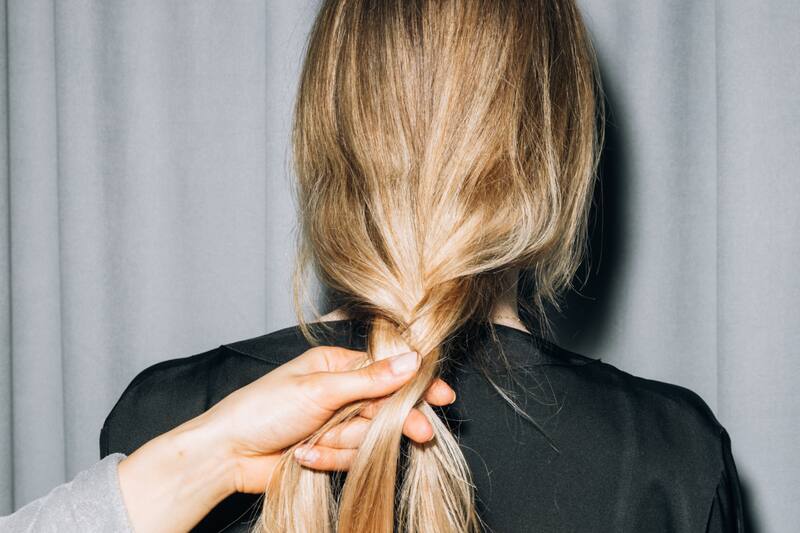 Estos errores podrían estar dañando tu cabellera.