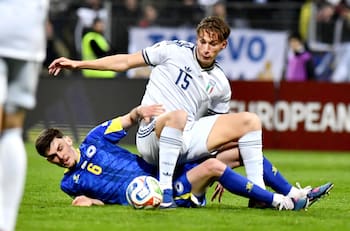 ¡Sigue la maldición de Italia! Perdió en penales y otra vez se queda fuera del Mundial