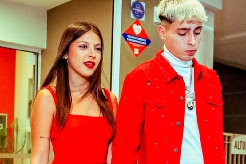 serán padres de una niña.