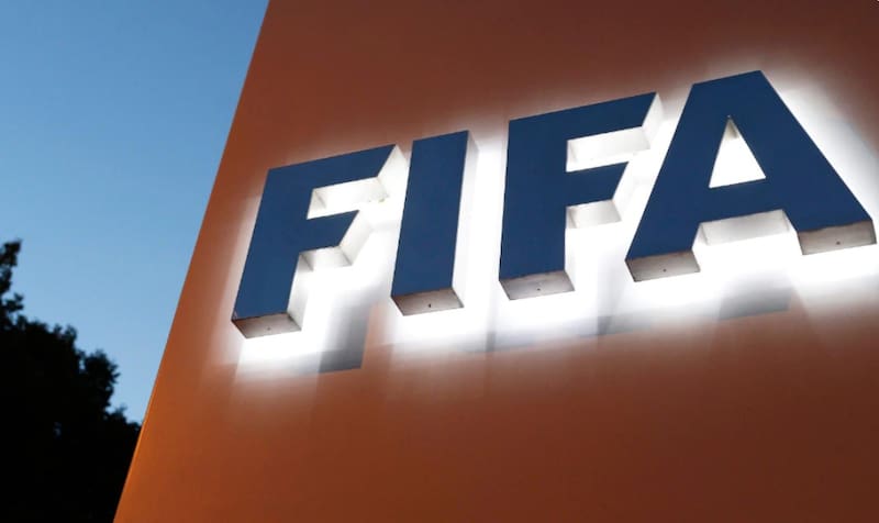 El organismo observa cómo su pupilo chileno podría ser objeto de abuso, intromisión o toqueteo, para intervenir.