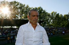 Casi lo iguala: el DT que este siglo duró menos en la U que Paqui Meneghini