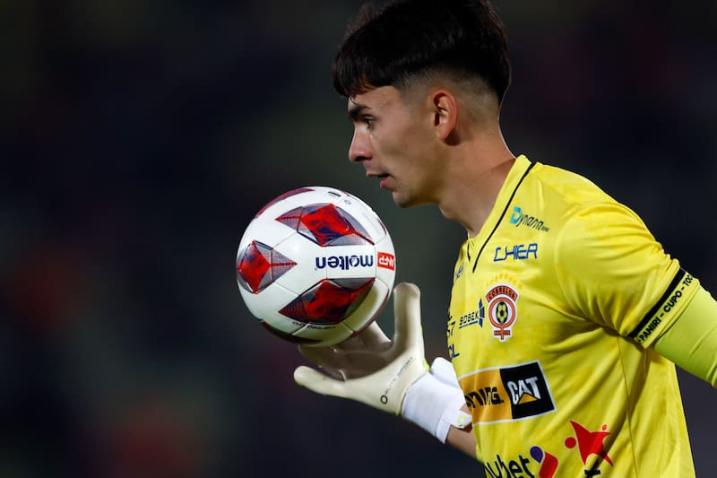 El portero en Cobreloa.