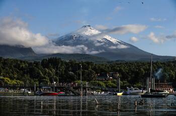 ¿Estás cerca del volcán Villarica?: Estos son los pasos a seguir en caso de erupción