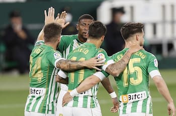 La MLS quiere robarle dos jugadores al Real Betis de Manuel Pellegrini y Claudio Bravo