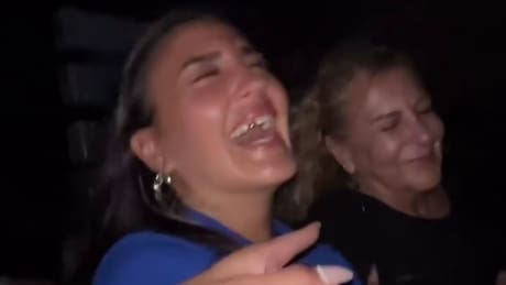 El divertido registo de Blue Mary y su madre en una montaña rusa