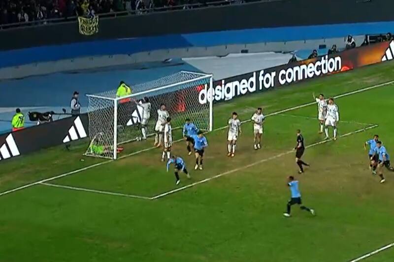 finalizó con agónica victoria de Uruguay sobre Italia.