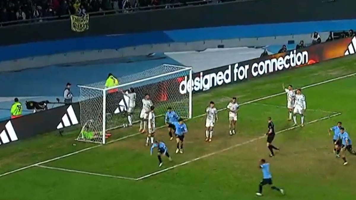 Gol del triunfo de Uruguay ante Italia en el Mundial sub-20.
