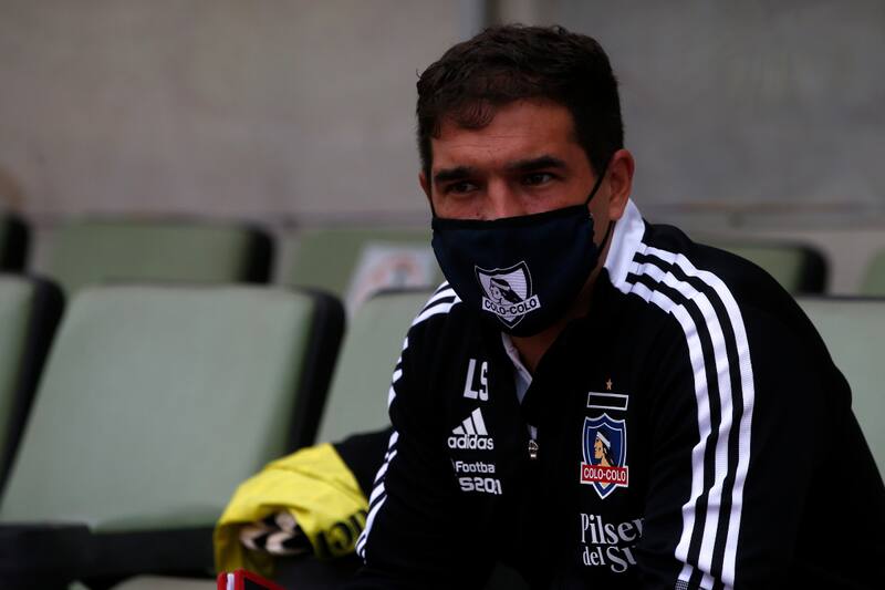 El ex ayudante técnico de Colo Colo sueña con dirigir al cuadro popular. (Foto: Agencia Aton)