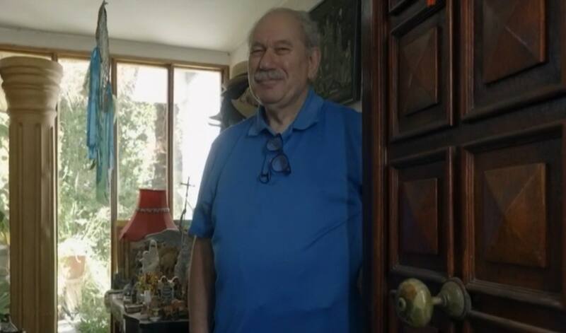 mostró los rincones más significativos de su casa. Créditos: Captura CHV