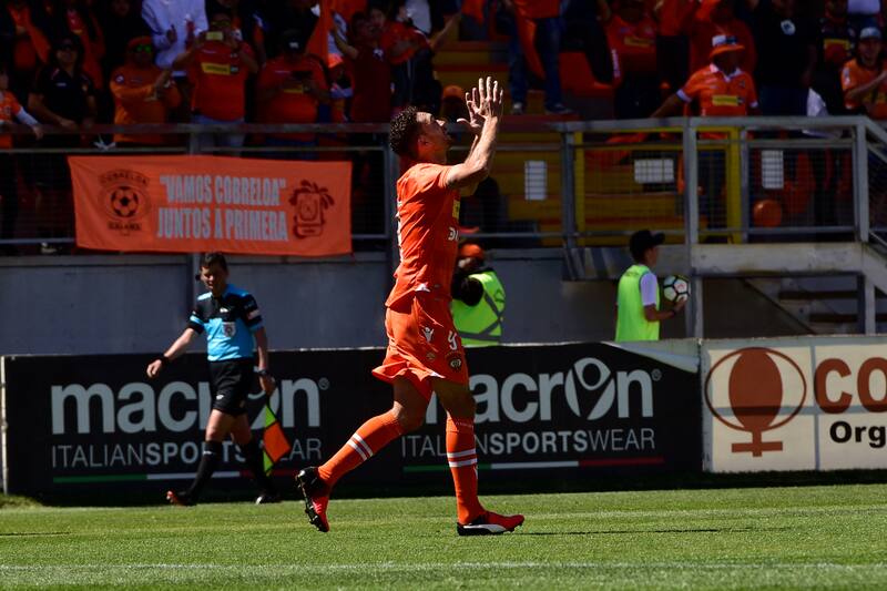 se ofreció a contribuir en el proyecto deportivo de Cobreloa. (Foto: Aton)