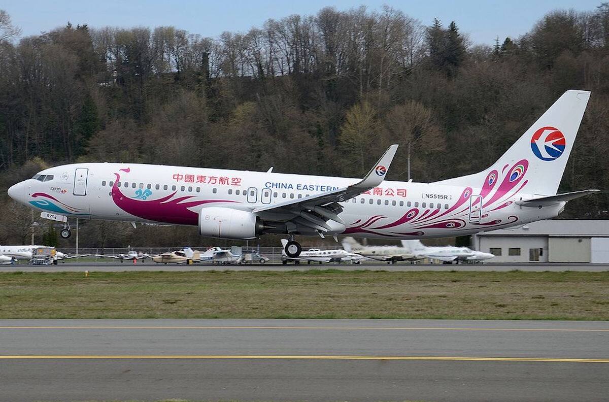 VIDEO | Impactante accidente: Avión de China con 132 pasajeros se estrelló en una montaña