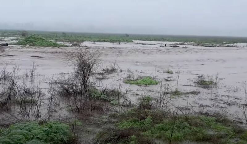 Así se ve actualmente, gracias a las lluvias en Santiago.
