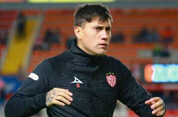 Nuevo fracaso: en México aseguran que Nicolás Castillo será desvinculado del Necaxa