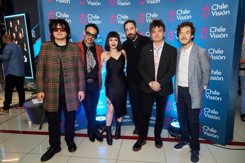 en el avant premiere de su MTV Unpluggeg en cines