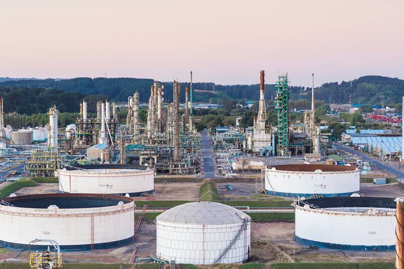 vende sus activos por millonario monto.