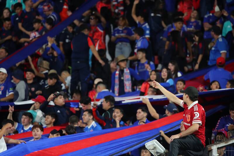 Algunos no pudieron ingresar a Argentina. Foto: Aton.