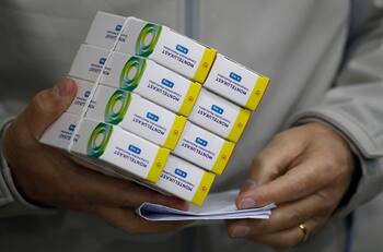 ¡Ya comenzó el pago!: Consulta si recibirás la compensación por la colusión de las farmacias