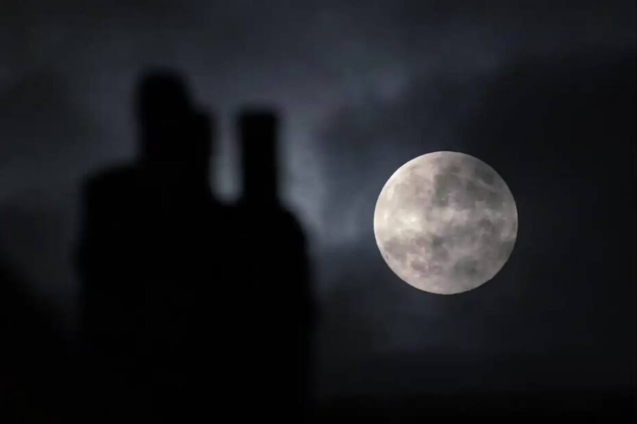 Se le denomina a la Luna Llena que se presenta en febrero.