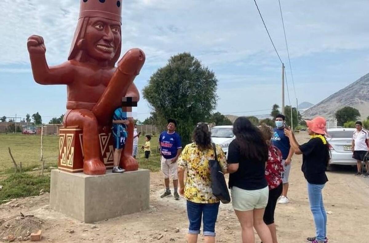 Hasta balazos: "imponente" estatua de la fertilidad causa polémica en Perú