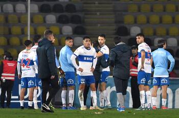 La situación reglamentaria que cambia los planes de la UC ante Glorias Navales por Copa Chile