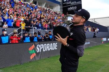 DT campeón de la Copa Sudamericana elogia a jugador que Colo Colo mandó a préstamo: "Tiene un futuro interesante"
