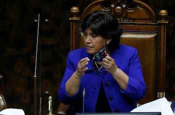 Senadora Yasna Provoste sufrió accidente de tránsito en Vallenar: chocó contra un bus