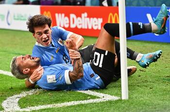 VIDEO| Desde la cancha: los goles de Giorgian De Arrascaeta que la dan la clasificación a Uruguay en Qatar 2022