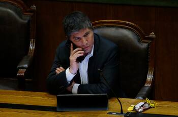 Partido Socialista suspende la militancia de Manuel Monsalve tras investigación por abuso sexual