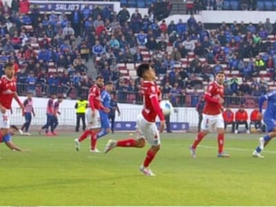 VIDEO | Los audios del VAR en el polémico penal que le cobraron a la U ante Deportes Iquique