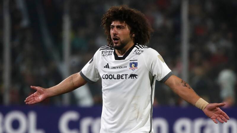 Aníbal Mosa sin piedad con Maximiliano Falcón: “Mientras yo sea presidente, no vuelve a Colo Colo”