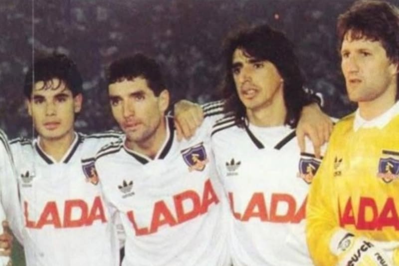 El defensa en el plantel de Colo Colo 1991.