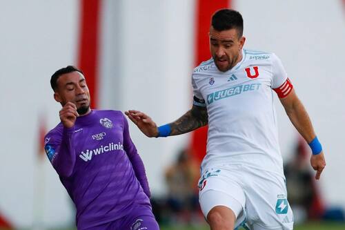 Matías Zaldivia es titular indiscutido en la U. Foto:Aton.