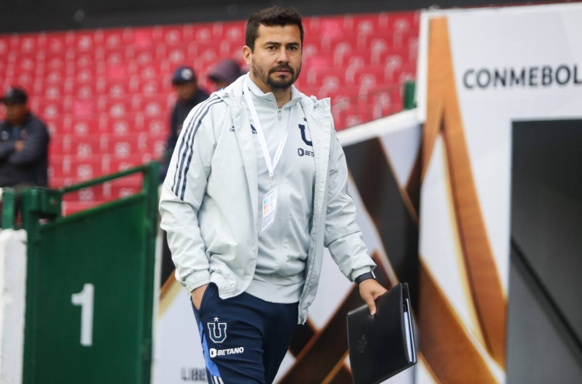Nuevo rumbo en la U: Las Leonas presentan a su nuevo director técnico tras la partida de Carlos Véliz