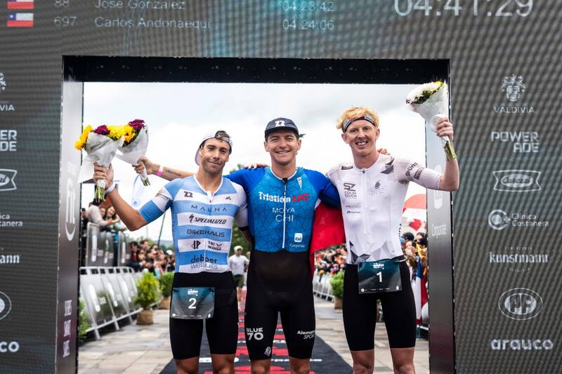 . El triatleta de la UC fue el mejor de todos en Valdivia. Foto: World Centric Group.