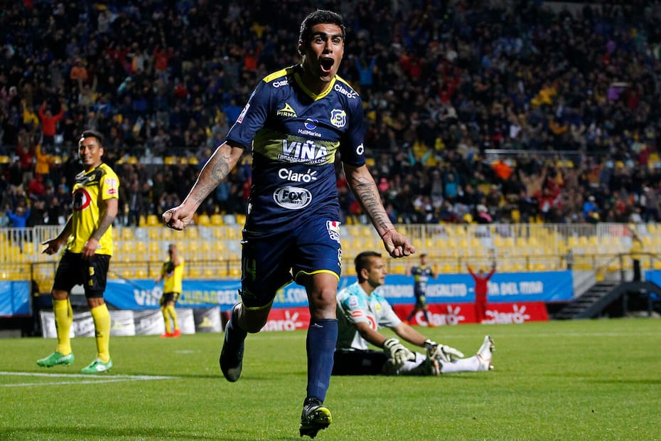 Hincha fanático de Everton, rechazó varias veces jugar en Wanderers. Foto: Aton.