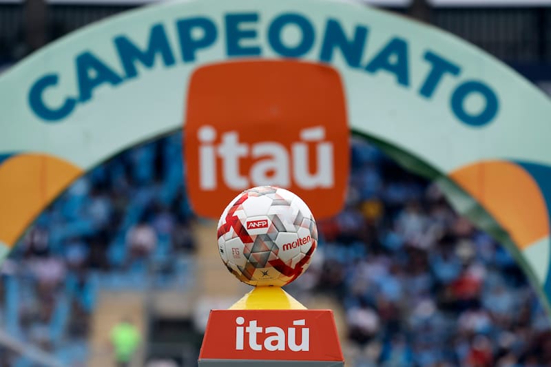 A una semana del inicio de La Liga de Primera, los clubes chilenos siguen armándose para la termporada /Photosport